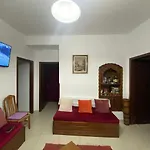Cico Hostel &Private Room