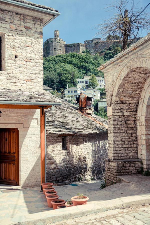 Cico &private * Gjirokastër